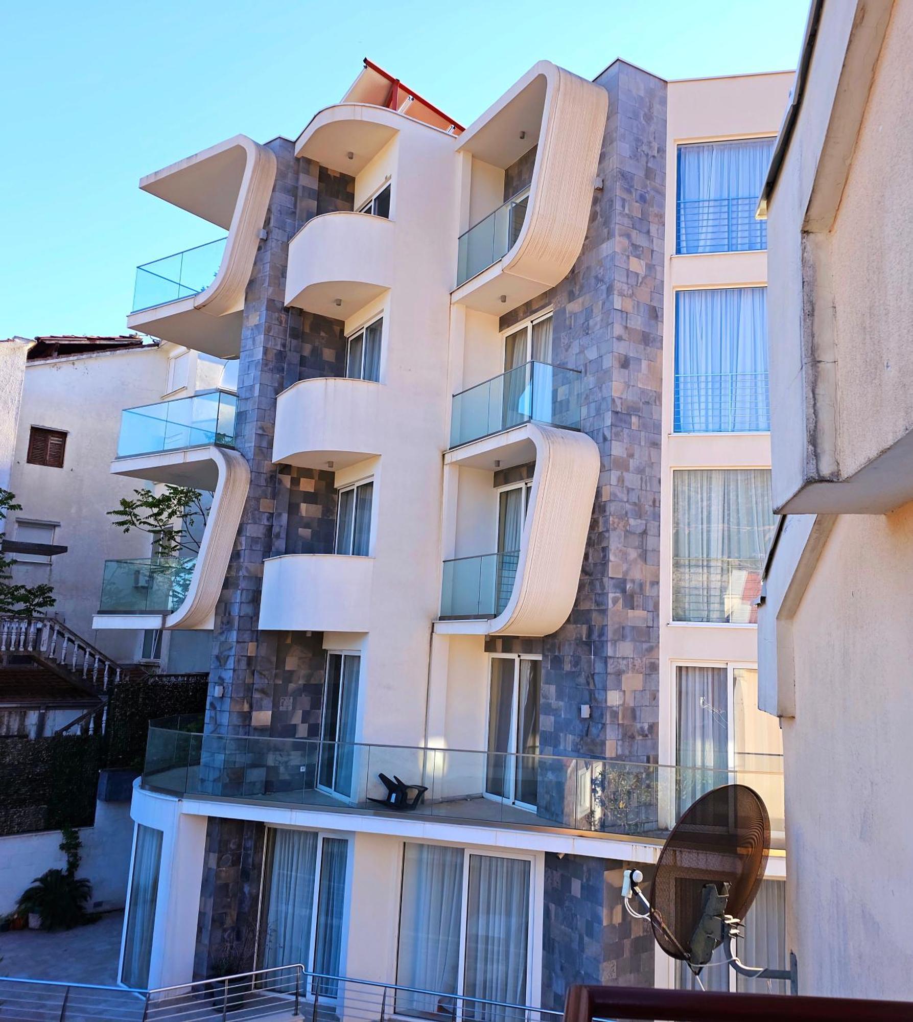 Apartman Bravo Budva Bagian luar foto